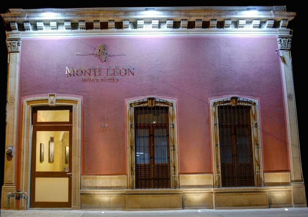 Monte Leon Hotel Boutique & Galeria Esterno foto